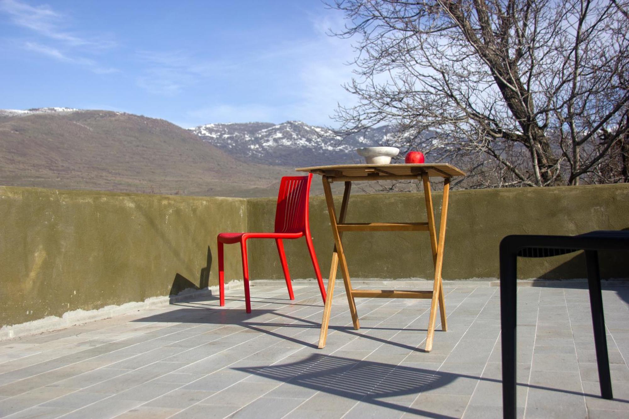 Zove Rural Cottage With Garden Views K'arashamb Екстер'єр фото
